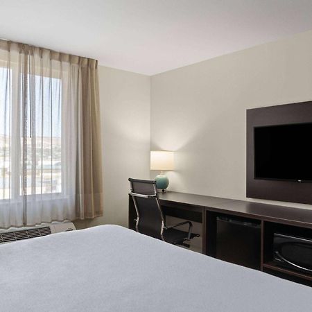 La Quinta Inn & Suites By Wyndham Wenatchee Bagian luar foto