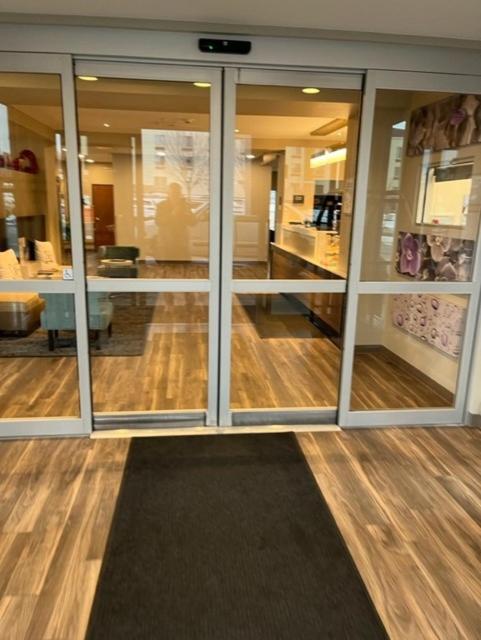 La Quinta Inn & Suites By Wyndham Wenatchee Bagian luar foto